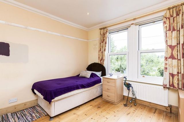  Image of 5 bedroom Detached house for sale in Record Road Emsworth PO10 at Record Road  Emsworth, PO10 7NS