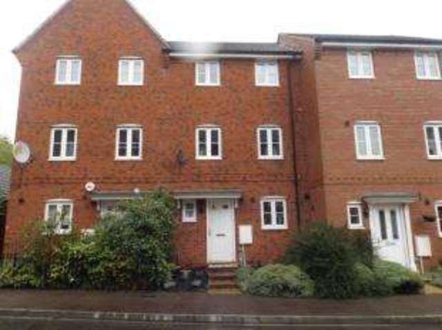  Image of 3 bedroom Terraced house for sale in Evesham WR11 at Evesham Worcestershire Evesham, WR11 4RJ