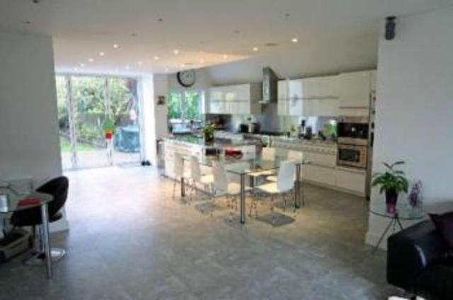  Image of 5 bedroom Detached house for sale in The Rutts Bushey Heath Bushey WD23 at The Rutts Bushey Heath Bushey Heath, WD23 1LJ