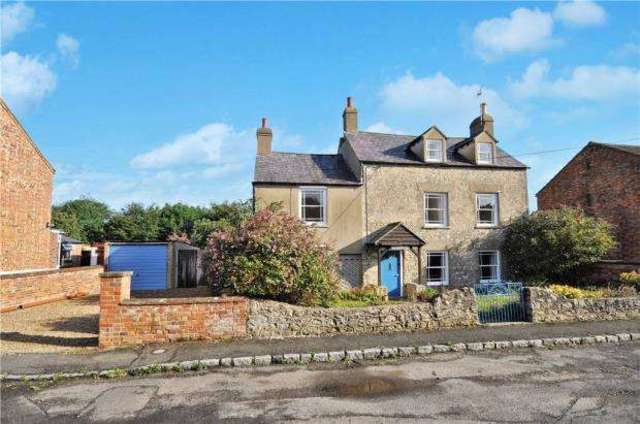  Image of 4 bedroom Detached house for sale in Upper Street Tingewick Buckingham MK18 at Upper Street Tingewick Tingewick, MK18 4QF