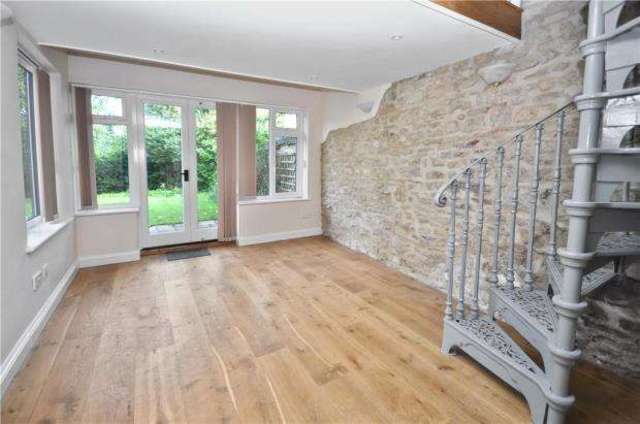  Image of 4 bedroom Detached house for sale in Upper Street Tingewick Buckingham MK18 at Upper Street Tingewick Tingewick, MK18 4QF