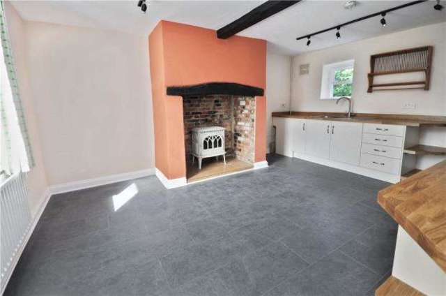  Image of 4 bedroom Detached house for sale in Upper Street Tingewick Buckingham MK18 at Upper Street Tingewick Tingewick, MK18 4QF