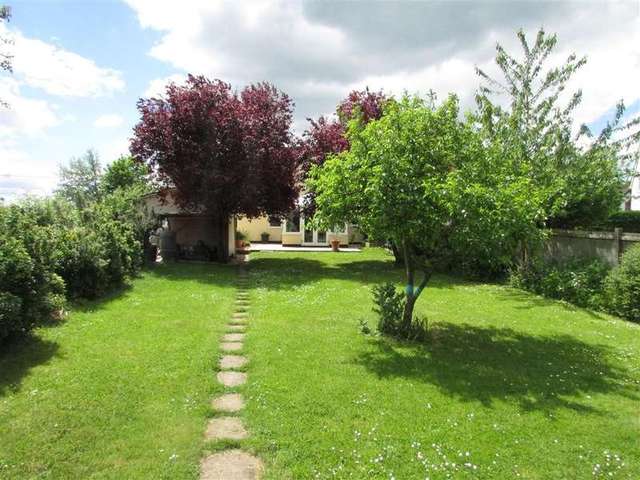  Image of 3 bedroom Semi-Detached house for sale in School Road West Hanney Wantage OX12 at West Hanney  Wantage, OX12 0LA