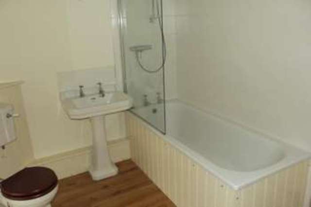  Image of 3 bedroom Detached house for sale in High Street Swineshead Bedford MK44 at Swineshead Bedford Swineshead, MK44 2AA
