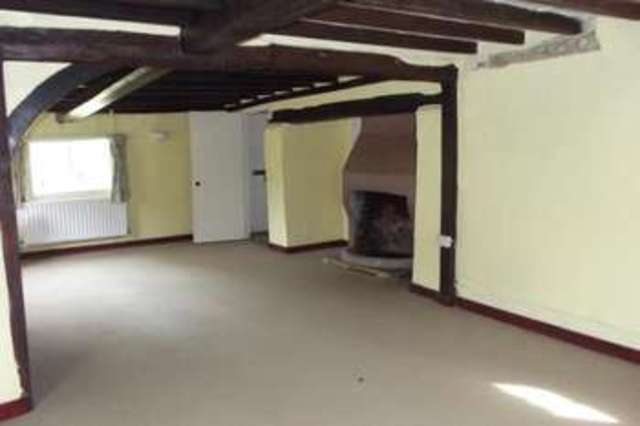  Image of 3 bedroom Detached house for sale in High Street Swineshead Bedford MK44 at Swineshead Bedford Swineshead, MK44 2AA