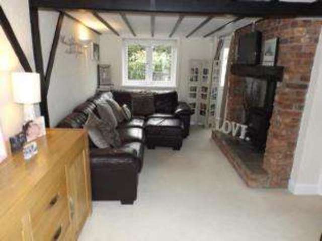  Image of 3 bedroom End of Terrace for sale in Lilley Luton LU2 at Lilley Hertfordshire Lilley, LU2 8NL