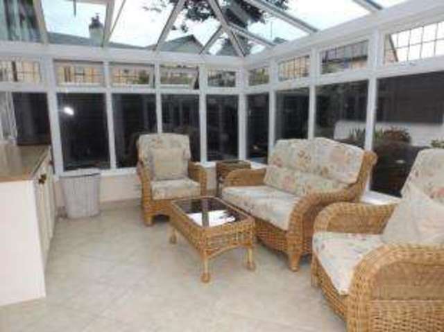  Image of 3 bedroom End of Terrace for sale in Lilley Luton LU2 at Lilley Hertfordshire Lilley, LU2 8NL