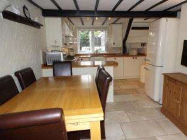  Image of 3 bedroom End of Terrace for sale in Lilley Luton LU2 at Lilley Hertfordshire Lilley, LU2 8NL