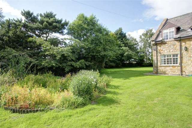  Image of 4 bedroom Detached house for sale in Kiln Pit Hill Kiln Pit Hill Consett DH8 at Kiln Pitt Hill Northumberland Kiln Pit Hill, DH8 9RW