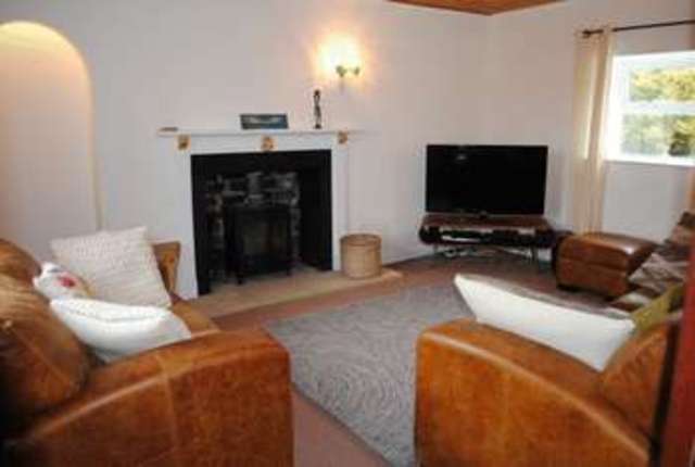  Image of 3 bedroom Cottage for sale in Biggar ML12 at Station Road  Abington, ML12 6RW