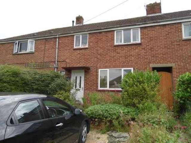  Image of 2 bedroom Terraced house for sale in Springfield Road Wantage OX12 at Wantage Oxfordshire Wantage, OX12 8EZ