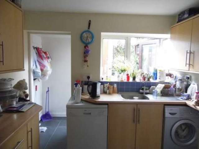  Image of 2 bedroom Terraced house for sale in Springfield Road Wantage OX12 at Wantage Oxfordshire Wantage, OX12 8EZ