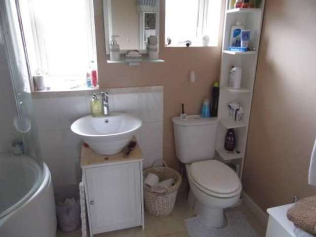  Image of 2 bedroom Terraced house for sale in Springfield Road Wantage OX12 at Wantage Oxfordshire Wantage, OX12 8EZ