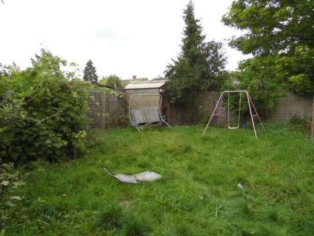 Image of 2 bedroom Terraced house for sale in Springfield Road Wantage OX12 at Wantage Oxfordshire Wantage, OX12 8EZ