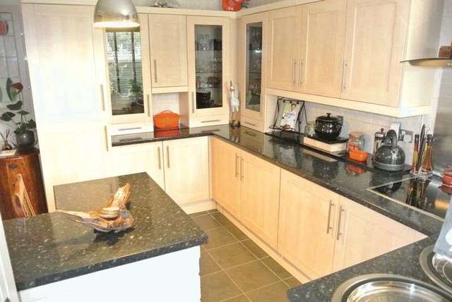  Image of 3 bedroom Semi-Detached house for sale in Sunny Bank East Street Stamford PE9 at East Street  Stamford, PE9 1QG