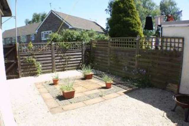  Image of 3 bedroom Terraced house to rent in Sunnycroft Lane Dinas Powys CF64 at Sunnycroft Lane  Dinas Powys, CF64 4QQ