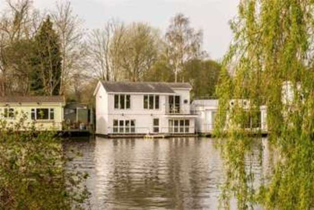  Image of 2 bedroom Detached house for sale in Taggs Island Hampton TW12 at Hampton  Bushy Park, TW12 2HA
