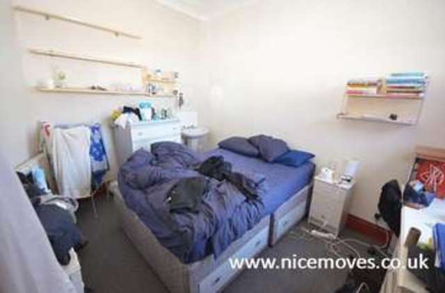  Image of 7 bedroom Terraced house to rent in Tennyson Road Southampton SO17 at Tennyson Road  Southampton, SO17 2GW