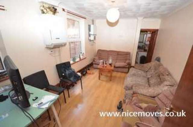  Image of 7 bedroom Terraced house to rent in Tennyson Road Southampton SO17 at Tennyson Road  Southampton, SO17 2GW