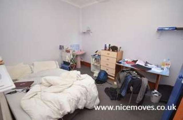  Image of 7 bedroom Terraced house to rent in Tennyson Road Southampton SO17 at Tennyson Road  Southampton, SO17 2GW