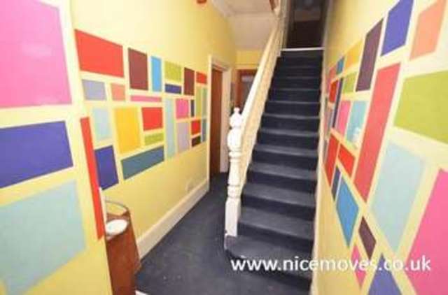  Image of 7 bedroom Terraced house to rent in Tennyson Road Southampton SO17 at Tennyson Road  Southampton, SO17 2GW
