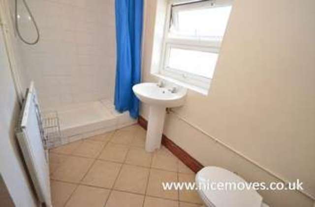 Image of 7 bedroom Terraced house to rent in Tennyson Road Southampton SO17 at Tennyson Road  Southampton, SO17 2GW