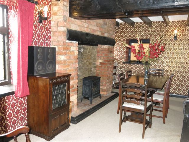  Image of 5 bedroom Cottage for sale in Church Lane Waddingham Gainsborough DN21 at Church Lane Waddingham Waddingham, DN21 4SU