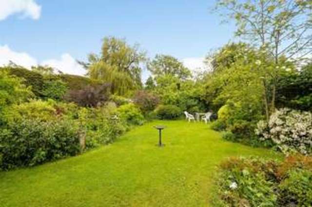  Image of 4 bedroom Detached house for sale in The Green Grove Wantage OX12 at The Green Grove Wantage, OX12 0AN