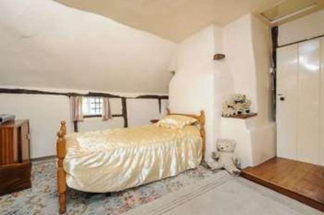  Image of 4 bedroom Detached house for sale in The Green Grove Wantage OX12 at The Green Grove Wantage, OX12 0AN