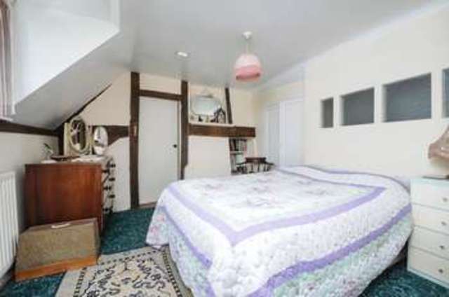  Image of 4 bedroom Detached house for sale in The Green Grove Wantage OX12 at The Green Grove Wantage, OX12 0AN