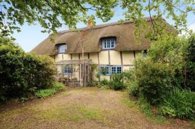  Image of 4 bedroom Detached house for sale in The Green Grove Wantage OX12 at The Green Grove Wantage, OX12 0AN