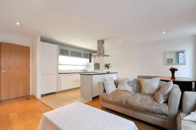  Image of 2 bedroom Flat to rent in Winchester Road London NW3 at Winchester Road Swiss Cottage Camden, NW3 3ND