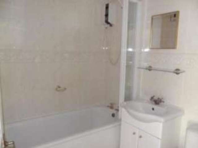  Image of 1 bedroom Flat for sale in Trerieve Downderry Torpoint PL11 at Trerieve Torpoint Downderry, PL11 3NH