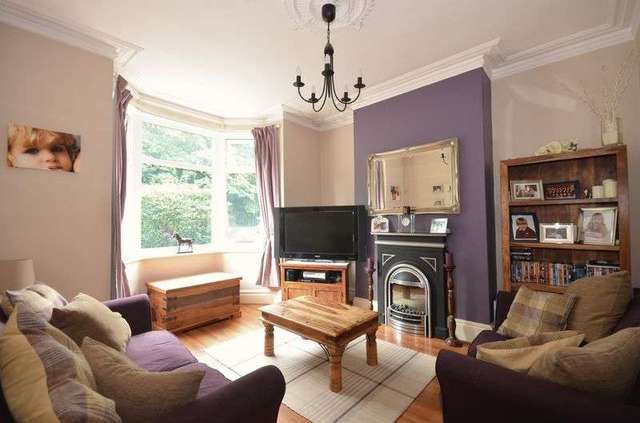  Image of 3 bedroom Terraced house for sale in Victoria Road Runcorn WA7 at Victoria Road  Runcorn, WA7 5BN