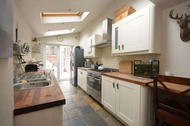 Image of 3 bedroom Terraced house for sale in Victoria Road Runcorn WA7 at Victoria Road  Runcorn, WA7 5BN