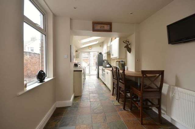  Image of 3 bedroom Terraced house for sale in Victoria Road Runcorn WA7 at Victoria Road  Runcorn, WA7 5BN