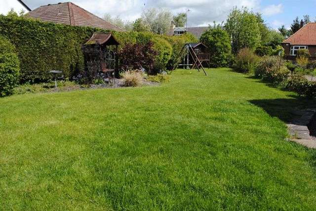  Image of 4 bedroom Cottage for sale in Main Street Symington Biggar ML12 at Main Street Symington Biggar, ML12 6LJ