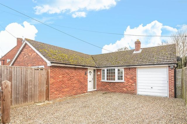  Image of 3 bedroom Detached house for sale in The Meads West Hanney Wantage OX12 at The Meads West Hanney WANTAGE, OX12 0LJ