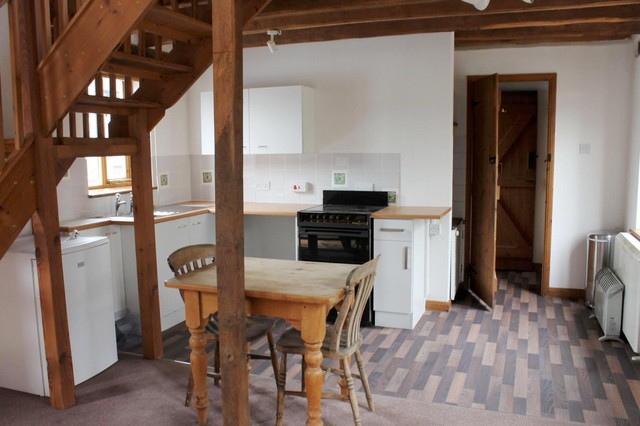  Image of 1 bedroom Cottage to rent in Wisborough Green Wisborough Green Billingshurst RH14 at Wisborough Green  Billingshurst, RH14 0JG