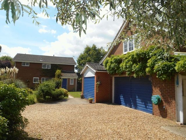  Image of 5 bedroom Detached house for sale in Odell Road Odell Bedford MK43 at Odell Road Odell Bedford, MK43 7AP