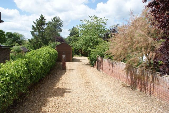  Image of 5 bedroom Detached house for sale in Odell Road Odell Bedford MK43 at Odell Road Odell Bedford, MK43 7AP