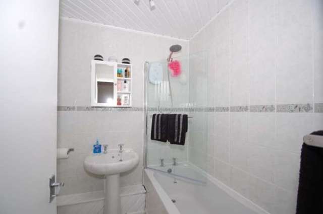  Image of 1 bedroom Flat for sale in Faskin Place Glasgow G53 at 20 Faskin Place  Crookston, G53 7BZ