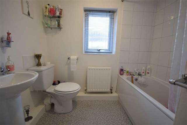  Image of 2 bedroom End of Terrace to rent in Kittlingbourne Brow Higher Walton Preston PR5 at Kittlingbourne Brow Higher Walton Preston, PR5 4DN
