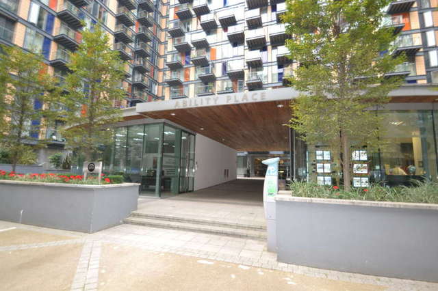  Image of Flat to rent in Millharbour London E14 at 37 Millharbour  Canary Wharf, E14 9HW