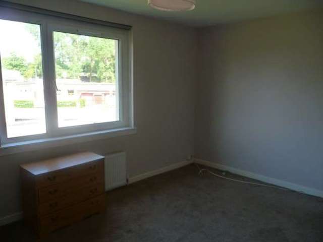  Image of 1 bedroom Flat to rent in Airbles Road Motherwell ML1 at Motherwell, ML1 2TN