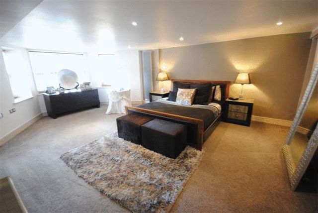  Image of 3 bedroom Flat for sale in Alexandra Drive Aigburth Liverpool L17 at Alexandra Drive Aigburth Liverpool, L17 8TA