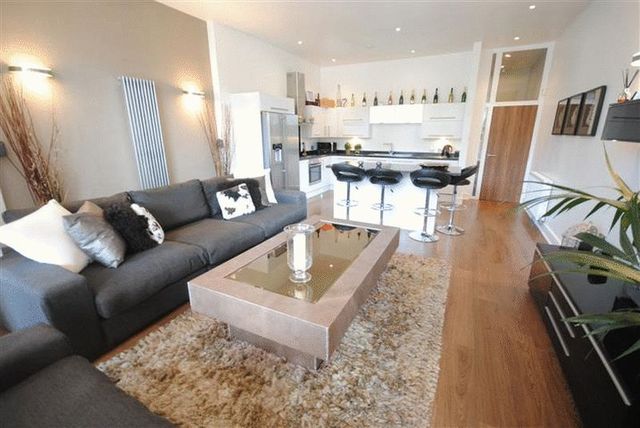  Image of 3 bedroom Flat for sale in Alexandra Drive Aigburth Liverpool L17 at Alexandra Drive Aigburth Liverpool, L17 8TA