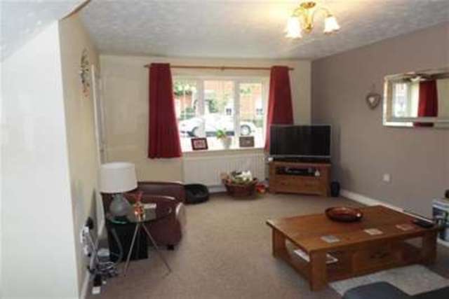  Image of 3 bedroom Detached house to rent in Anderson Drive Whitnash Leamington Spa CV31 at Leamington Spa, CV31 2RN