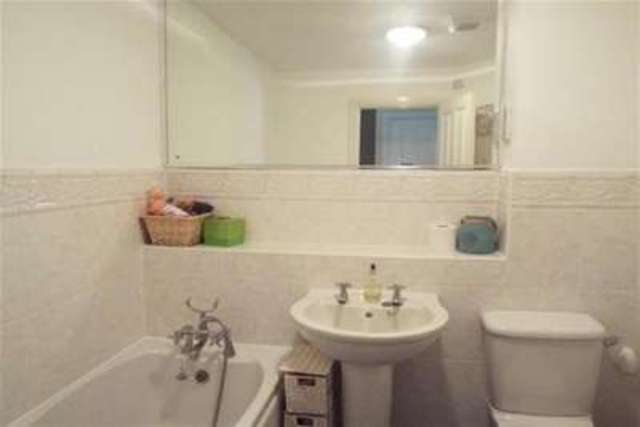  Image of 3 bedroom Detached house to rent in Anderson Drive Whitnash Leamington Spa CV31 at Leamington Spa, CV31 2RN