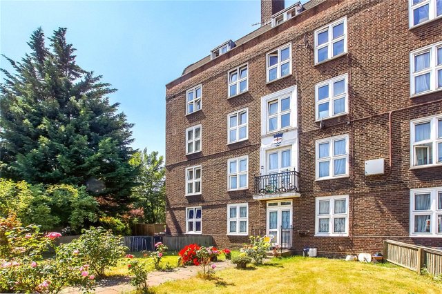  Image of 2 bedroom Flat for sale in Wandsworth Road London SW8 at Wandsworth Road London Wandsworth Road, SW8 4ER